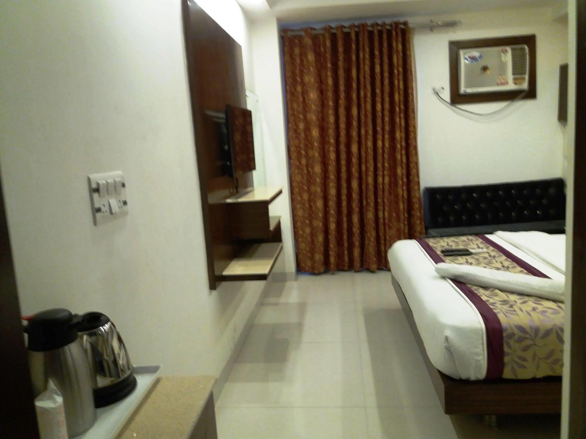 Hotel Station View Opposite New Delhi Railway Luaran gambar